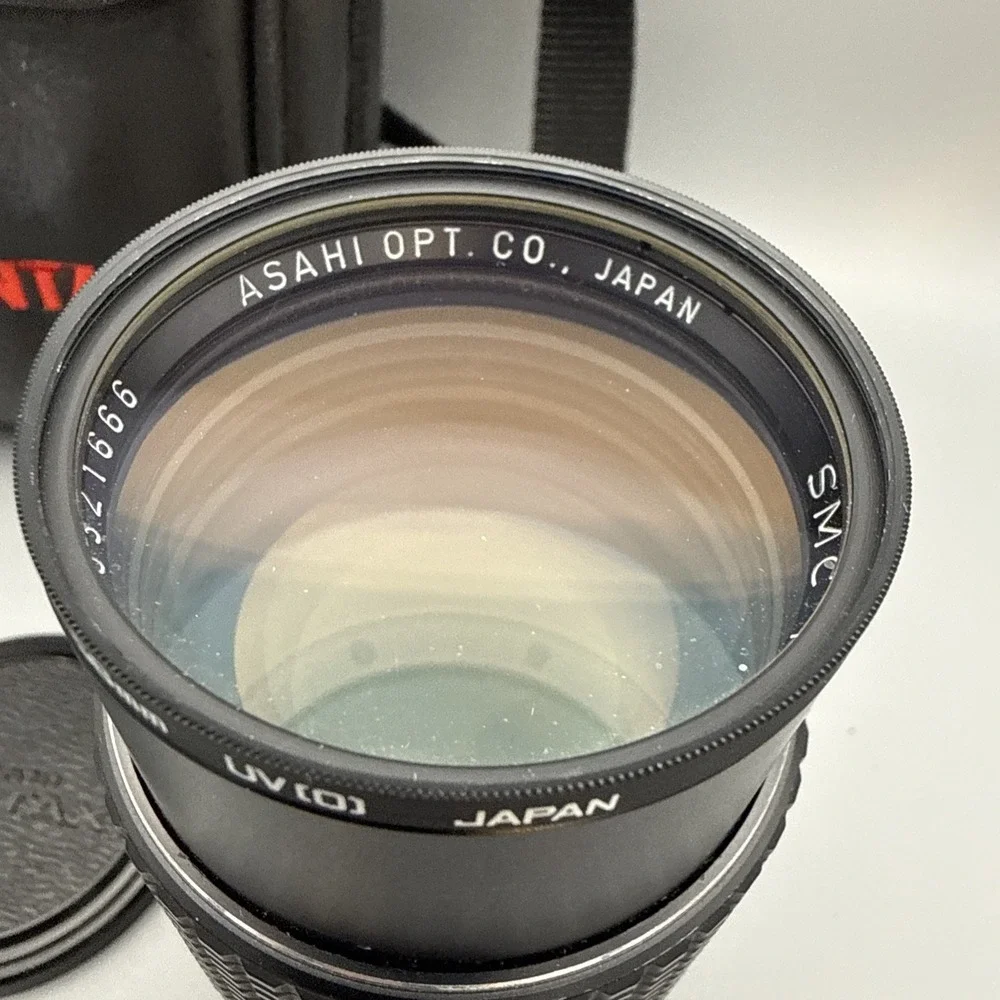Pentax SMC 135mm  Telephoto Camera Lens W/Caps ,58mm Asahi & Pentax Travel Case